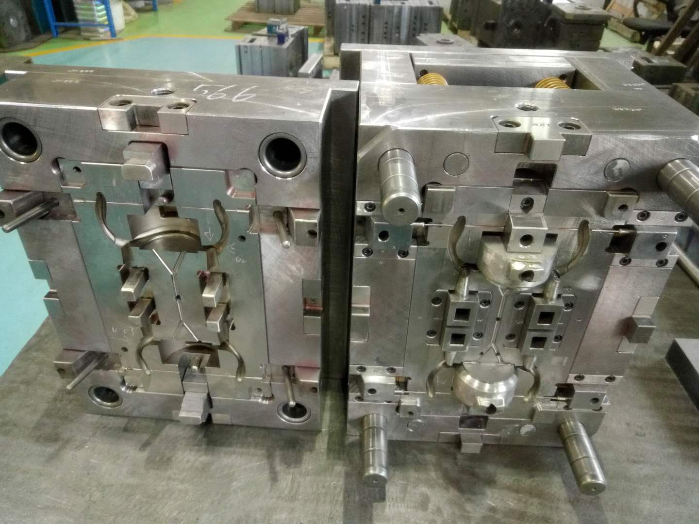 塑膠模具